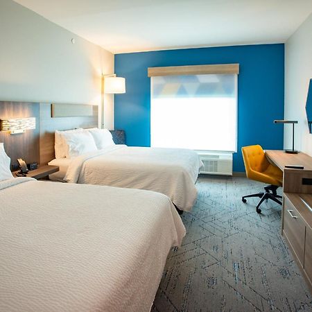 Holiday Inn Express & Suites Pensacola Airport North - I-10 By Ihg Ferry Pass Екстер'єр фото